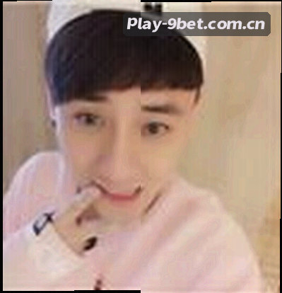 李薇